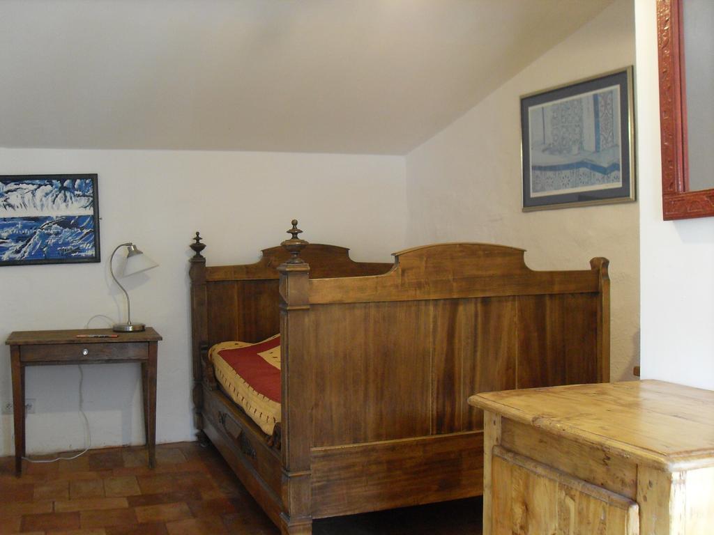 Chambre D'Hotes Les Bienvenus Lagrasse Kültér fotó