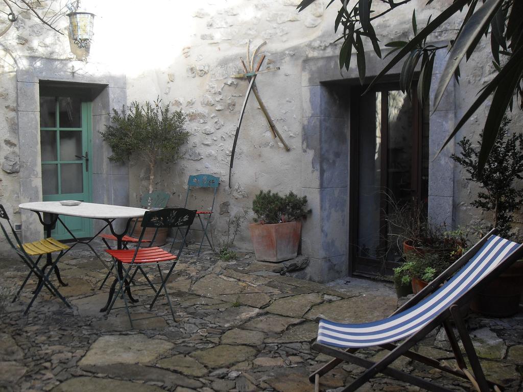 Chambre D'Hotes Les Bienvenus Lagrasse Szoba fotó